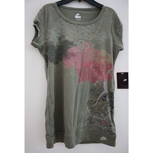 Nike 267070-303 Women's Sz Medium (8-10) Olive Green S/S Cotton Active T-Shirt